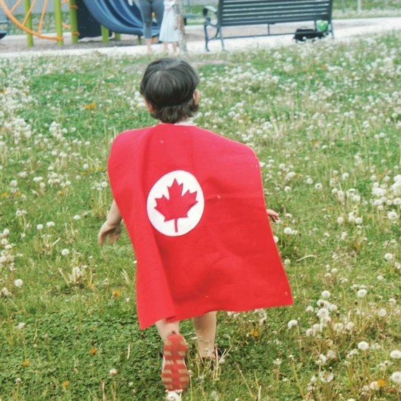 NEW Canadian Superhero Cape (and Eye Mask) for Kids - Handmade - Picture 7 of 7